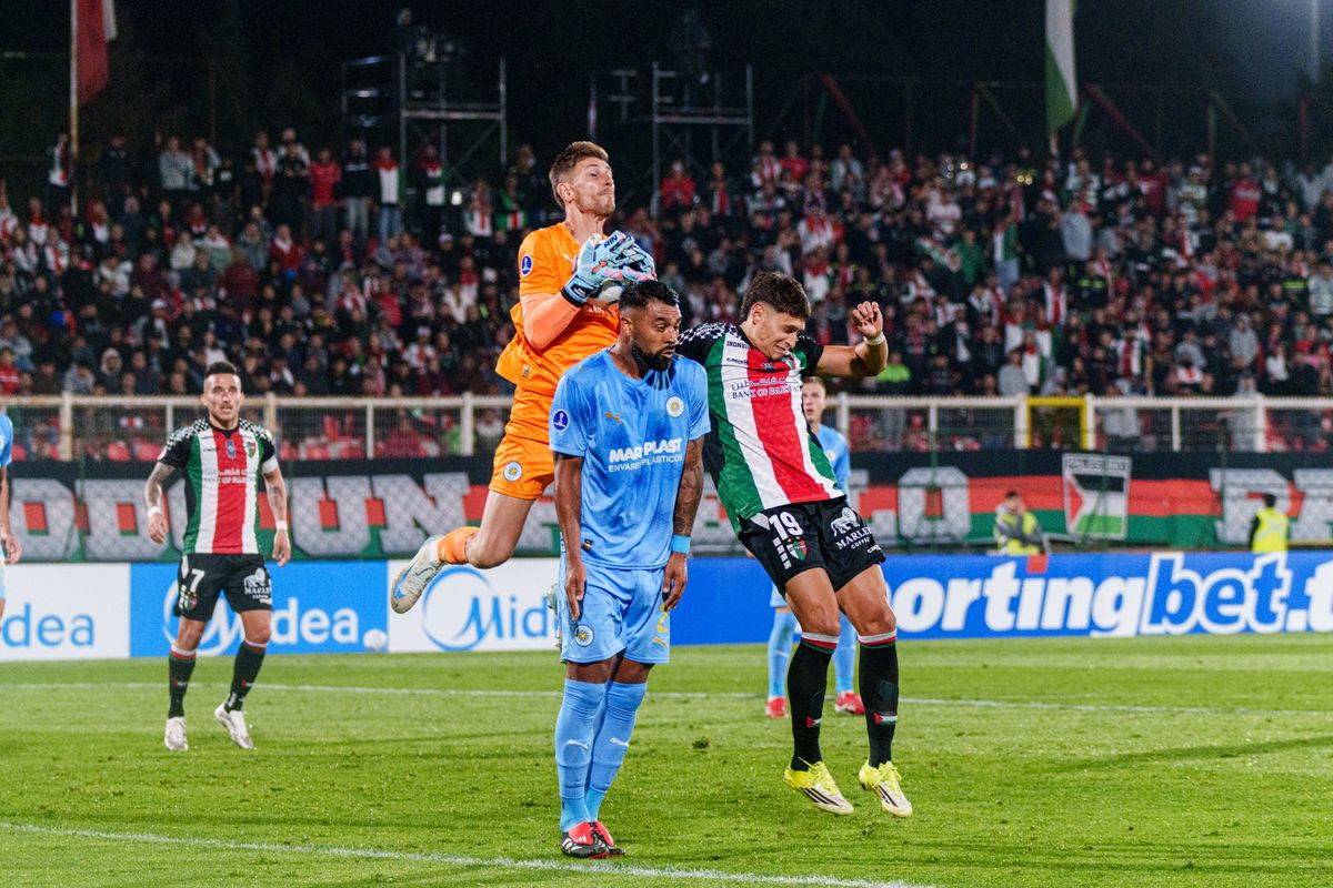 Fotografia 22 del partido Palestino vs Santiago City en La Cisterna.