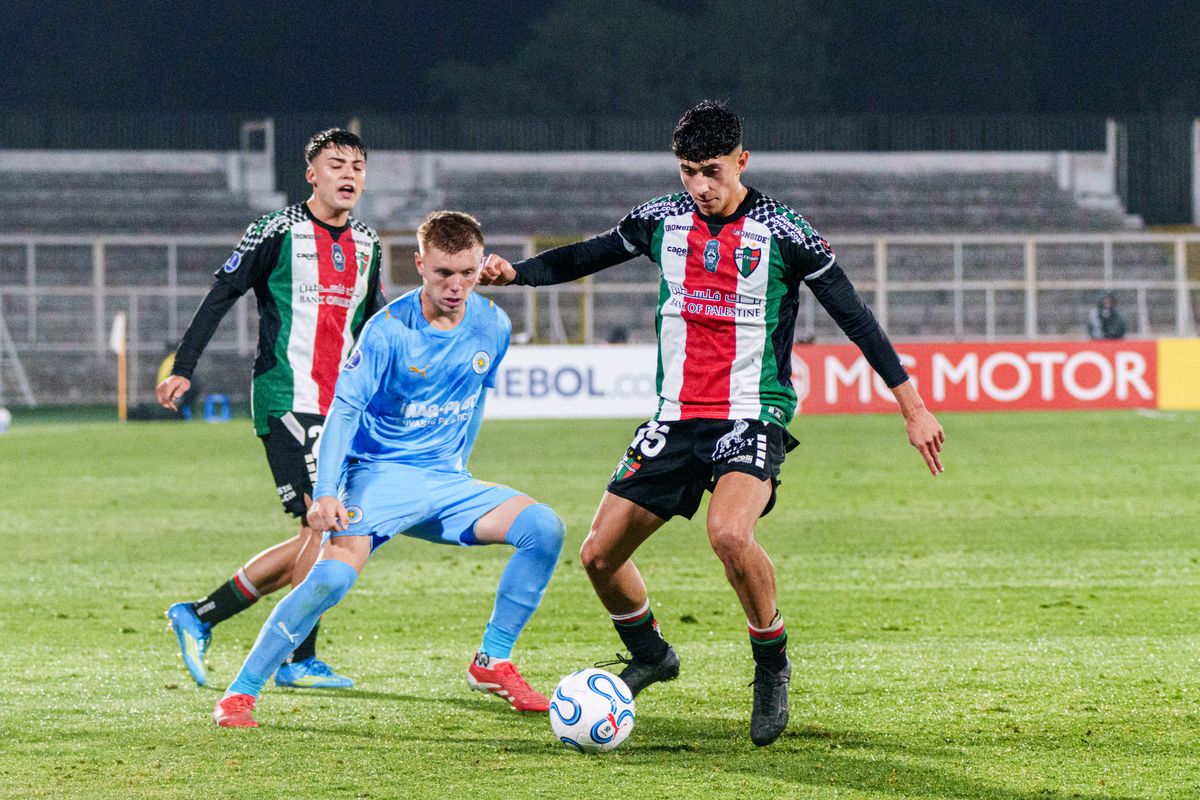Fotografia 32 del partido Palestino vs Santiago City en La Cisterna.