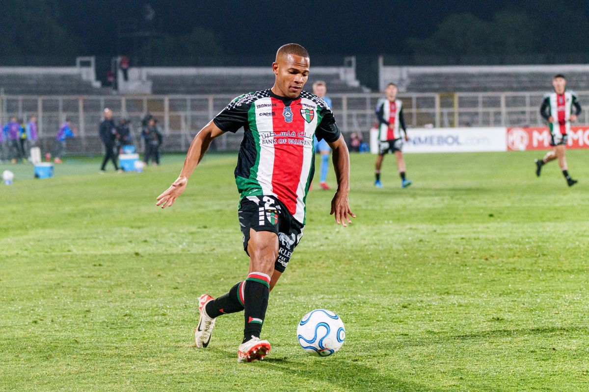 Fotografia 35 del partido Palestino vs Santiago City en La Cisterna.